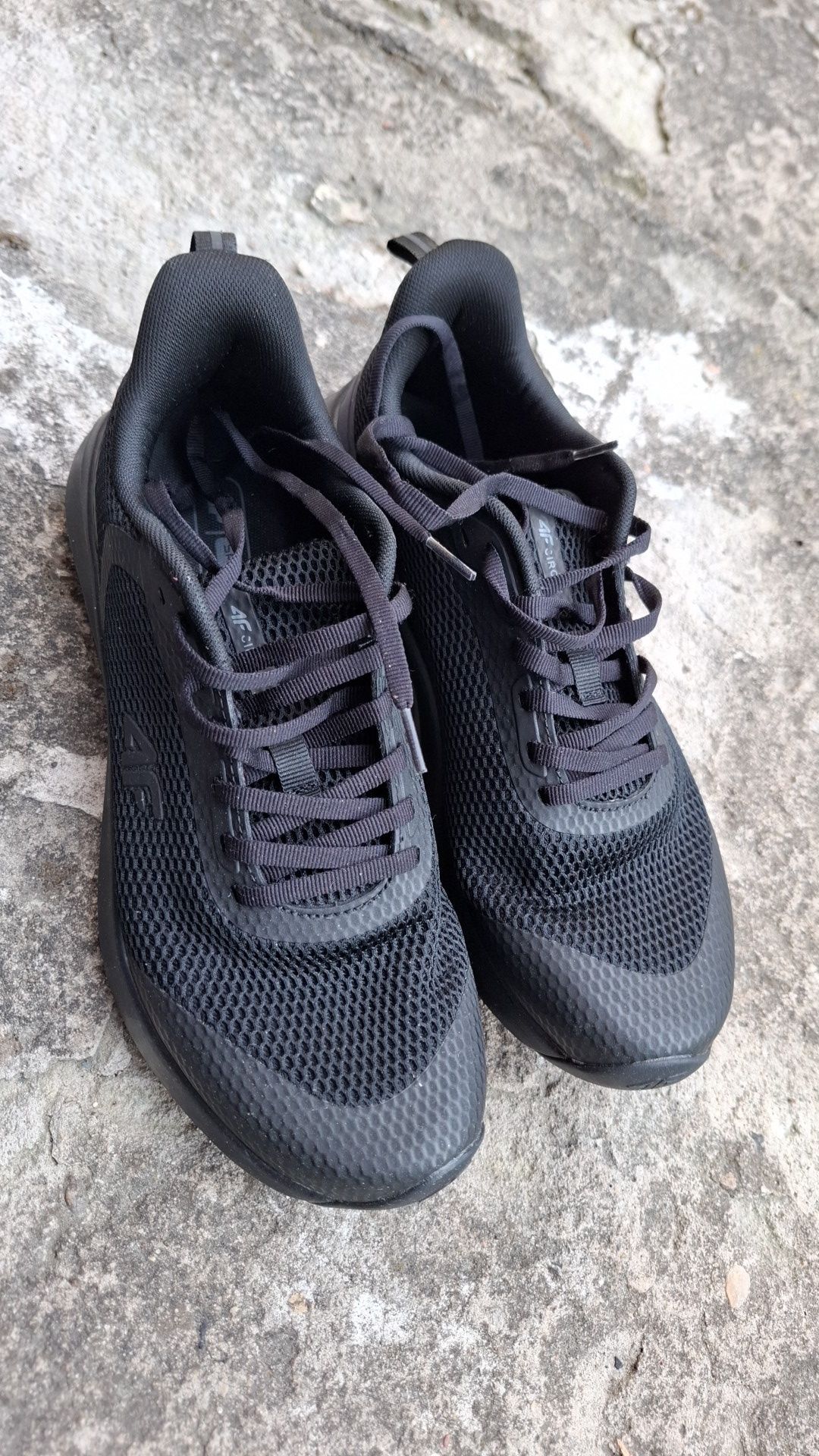 Buty damskie nowe 4f