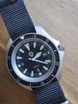 Diver QIMEI, szafir, Wr300m, qwarc Seiko