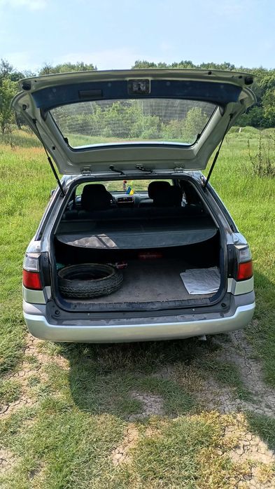 Мазда 626 Універсал 1998 рік