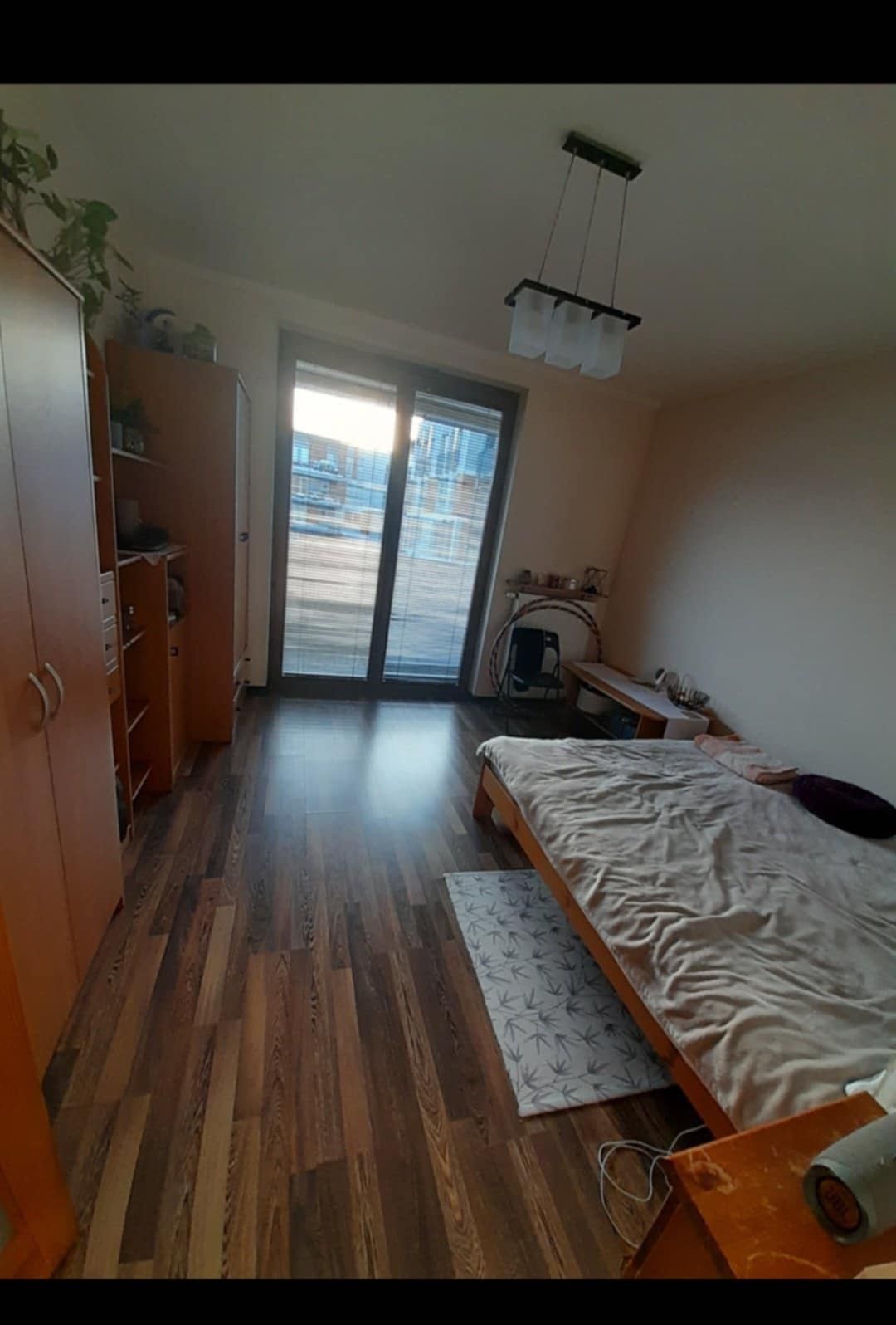 Wynajmę pokój lokatorce