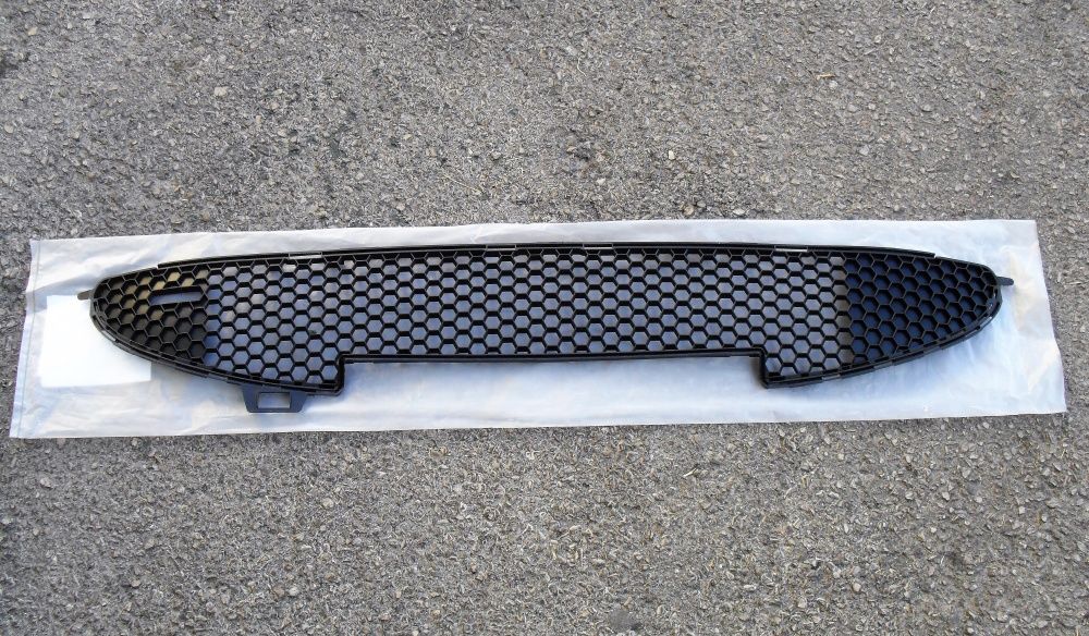 Grelha Favos de Mel Peugeot 206 GTI RC S16