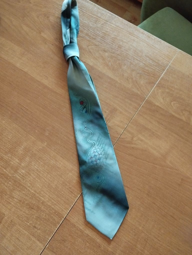 Krawat męski szeroki