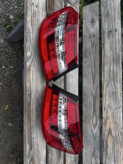 Стоп фонарь наружный правы левый мерседес е 212 mersedes e w212