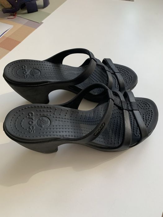 Crocs босоніжки на підборах ( оригінал) р. 39