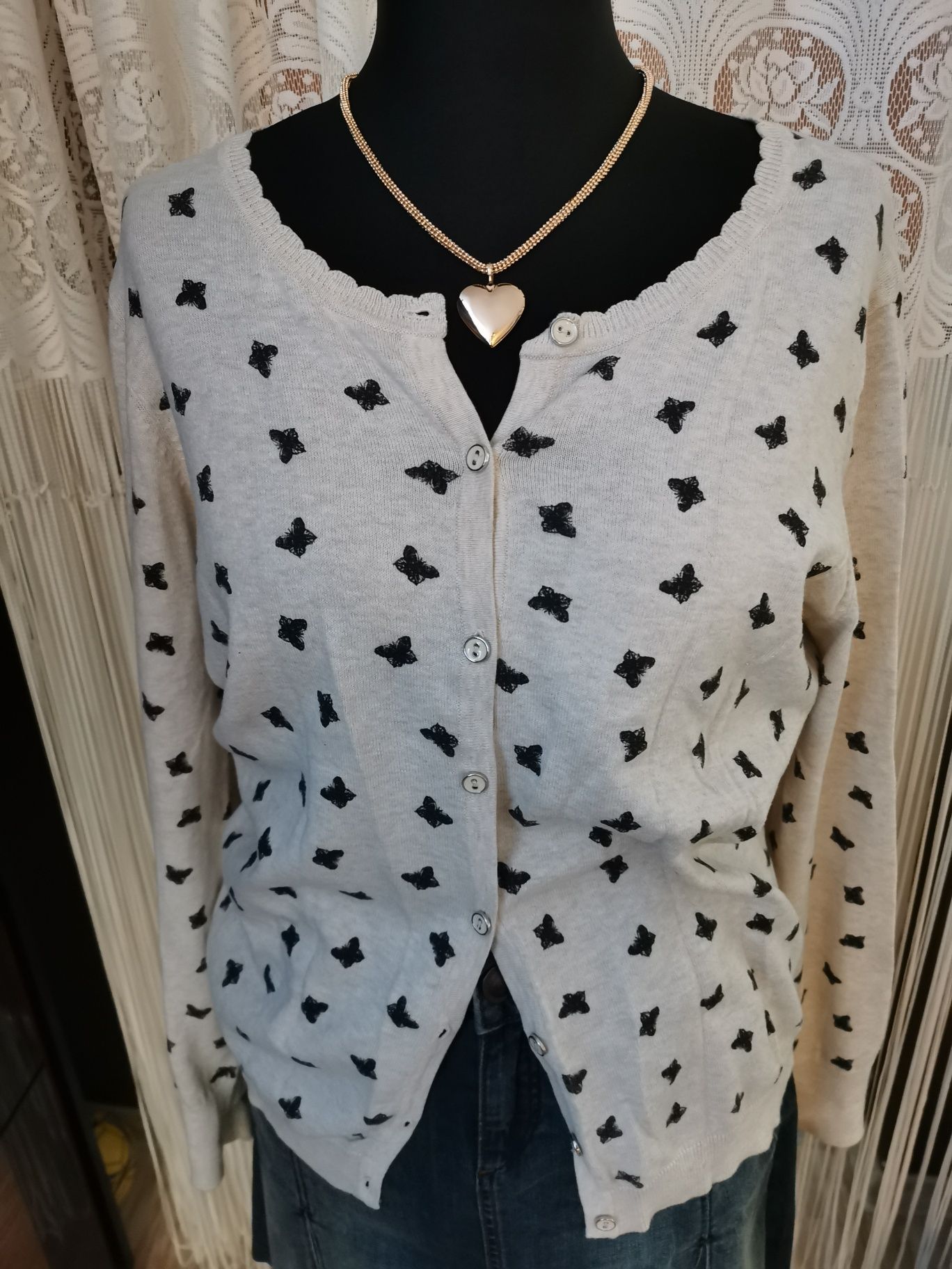 Sweterek cienki firmy F&F roz L /XL