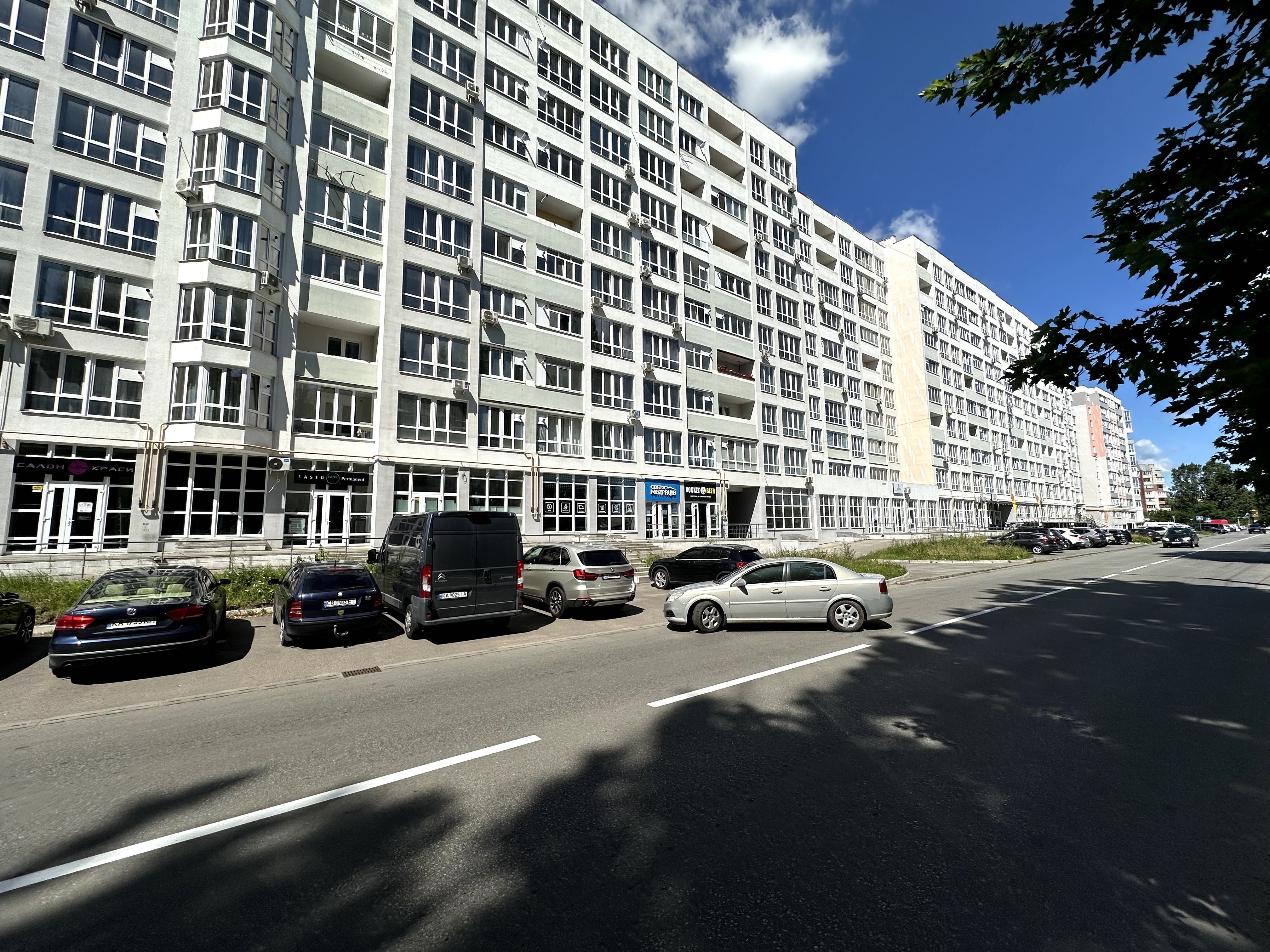 Продаж комерційного приміщення з ремонтом