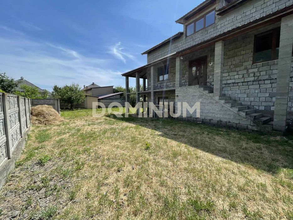 Продається недобудова в м. Виноградів вул. Дружби