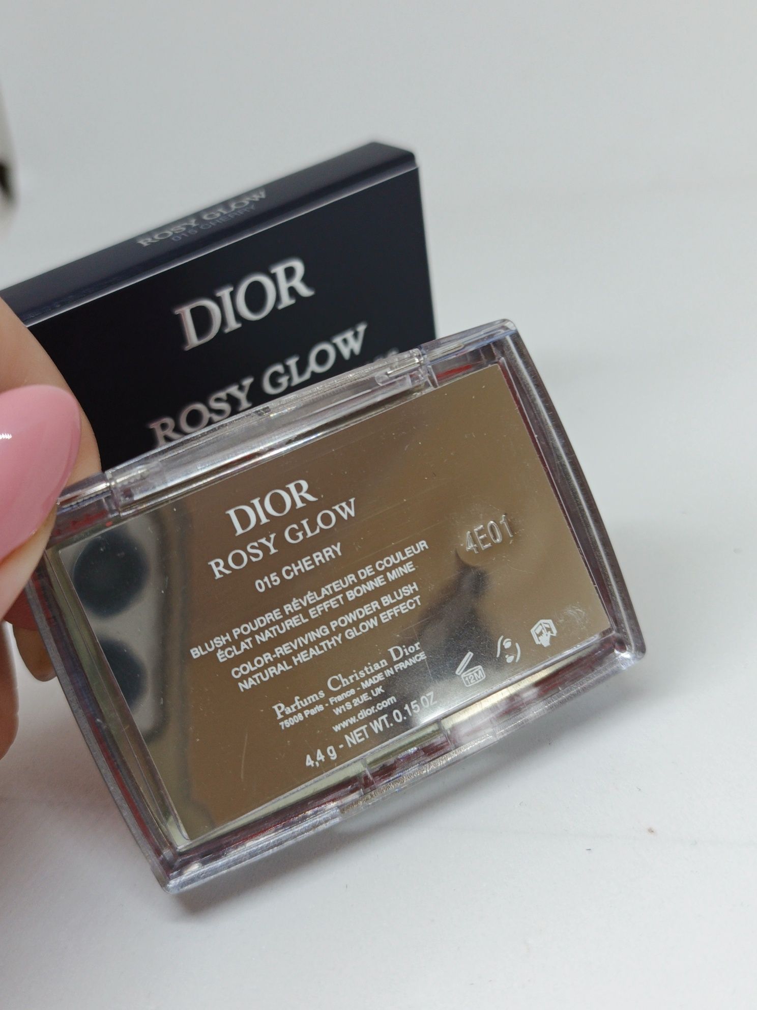 Dior Rosy Glow 015 Cherry – róż o intensywnym, świeżym kolorze