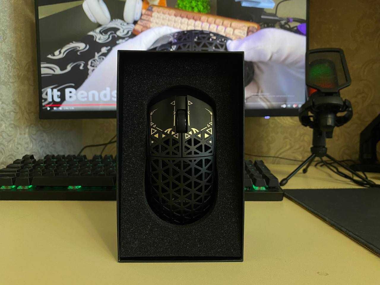 ATTACK SHARK R5Ultra 8K професійна геймерська мишка з сенсором 8000 Гц