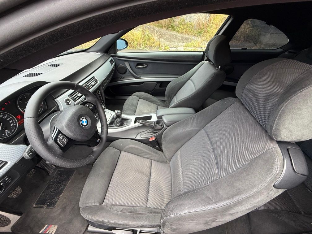 BMW E92 320d Coupe Pack M