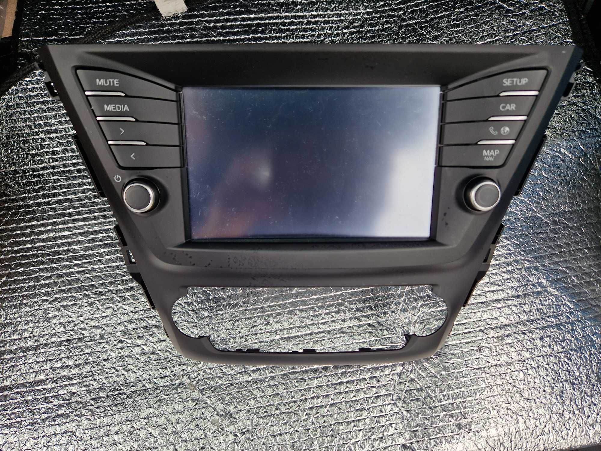 Toyota Avensis T29 15-18 radio nawigacja OEM