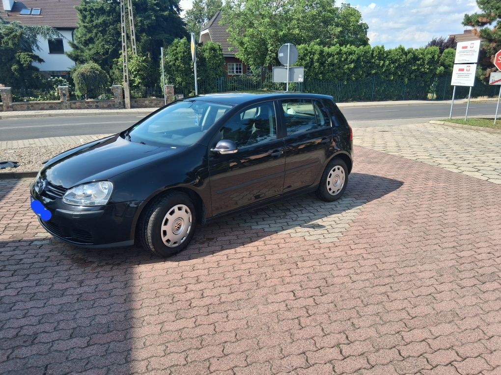 Volkswagen Golf 1.6 mpi