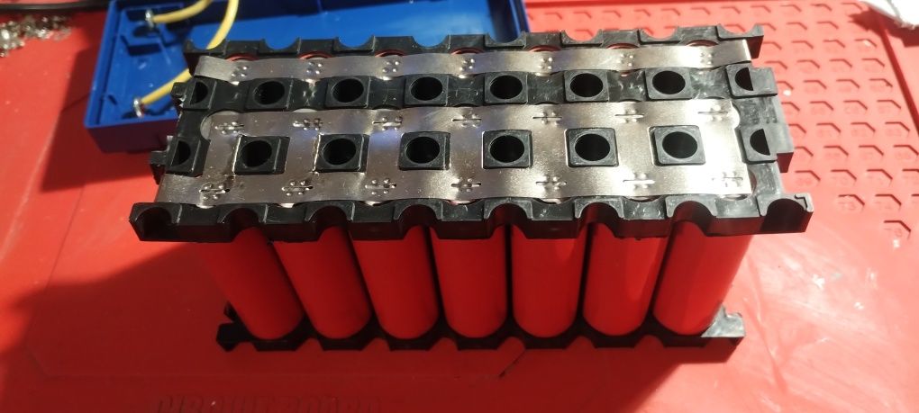 Акумулятор 12v 20Ah li-ion з зарядним, для обприскувача, перепаковка