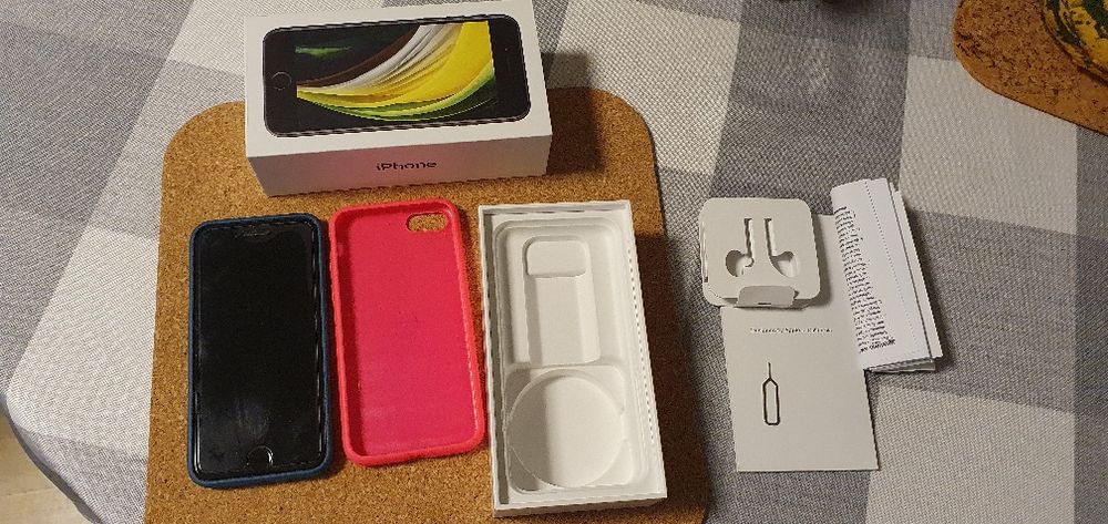 iPhone SE 2 gen. 2020 r 256GB