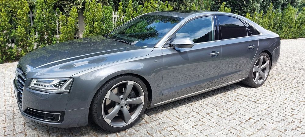Audi A8 Audi A8 D4 z potężnym V8 4.2 TDI