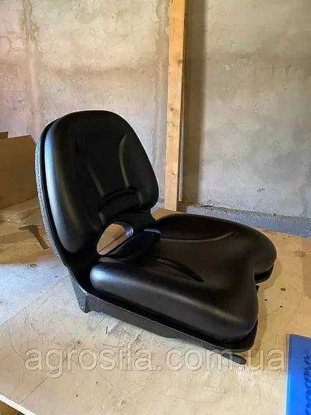 Сидіння, крісло тракторне МТЗ, ЮМЗ, Т-16-25, Т-40, Т-150 універсальне