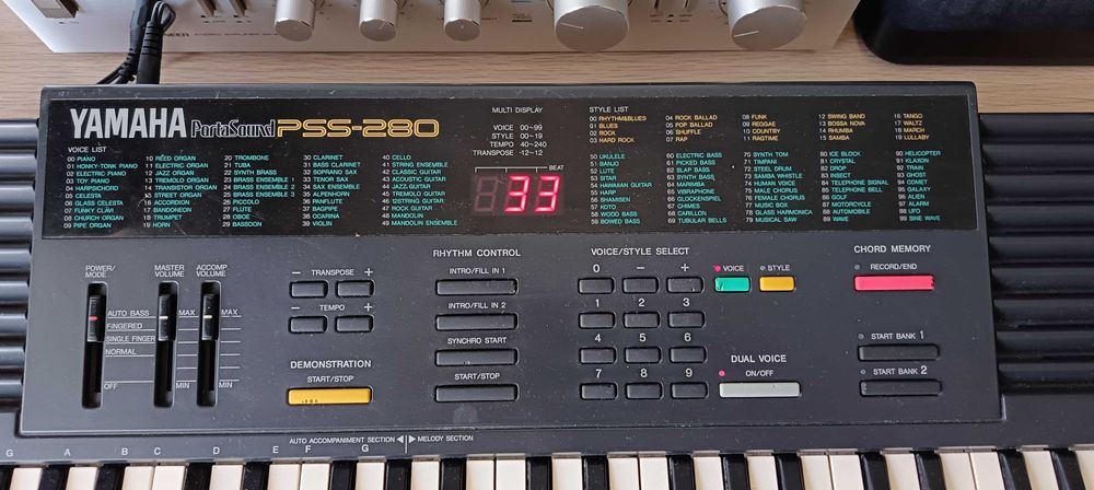 Yamaha PSS-280 vintage midi keyboard