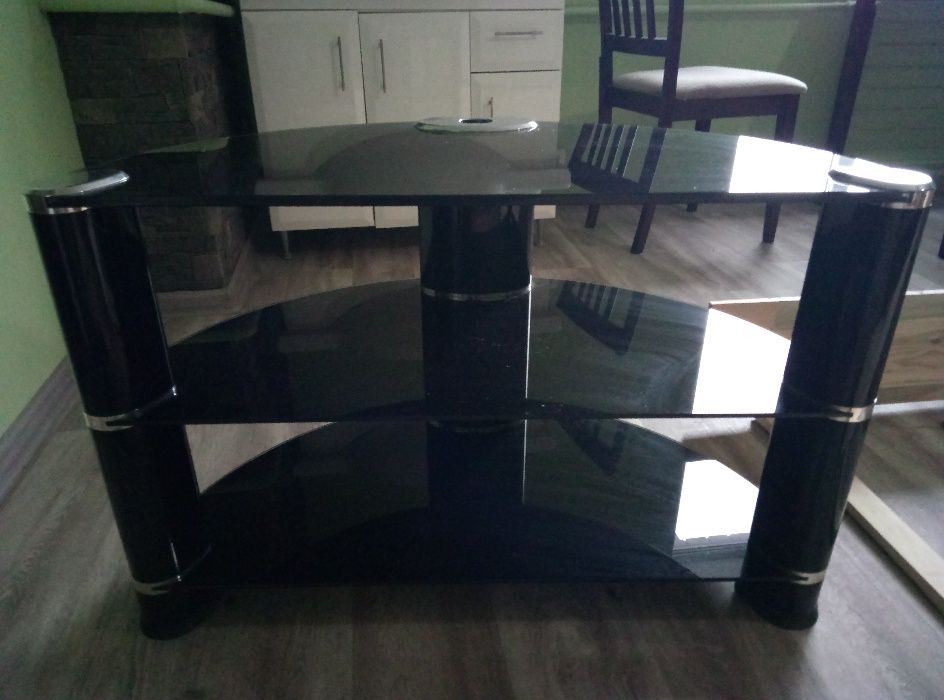 Продам Стол под TV