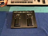 Roland US-20 Unit Selector – przełącznik GK do syntezatora gitarowego
