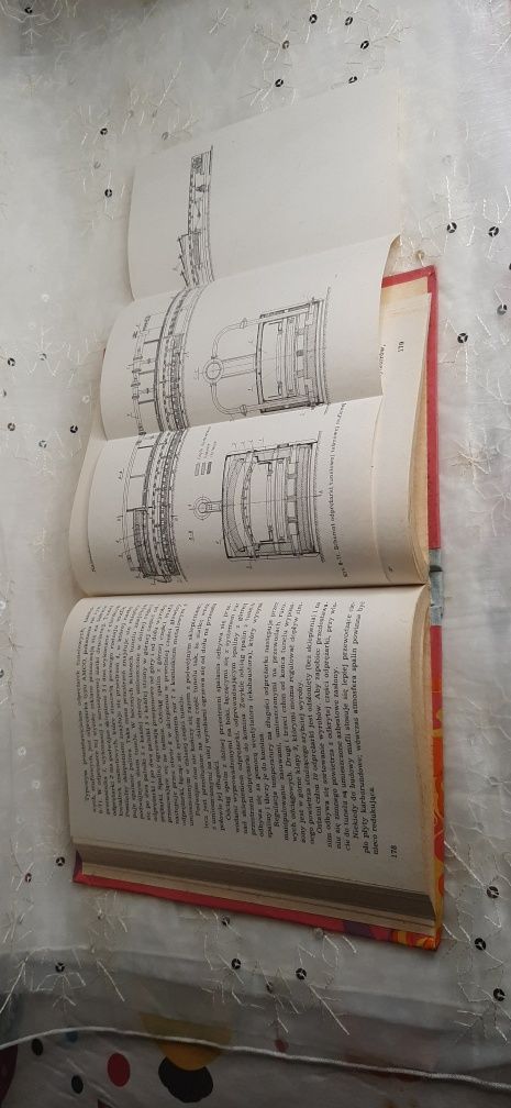 Książka 1978 Piece Szklarskie