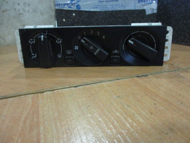 Comando Sofagem E32PB393 MITSUBISHI PAJERO 2002 ORIGINAL