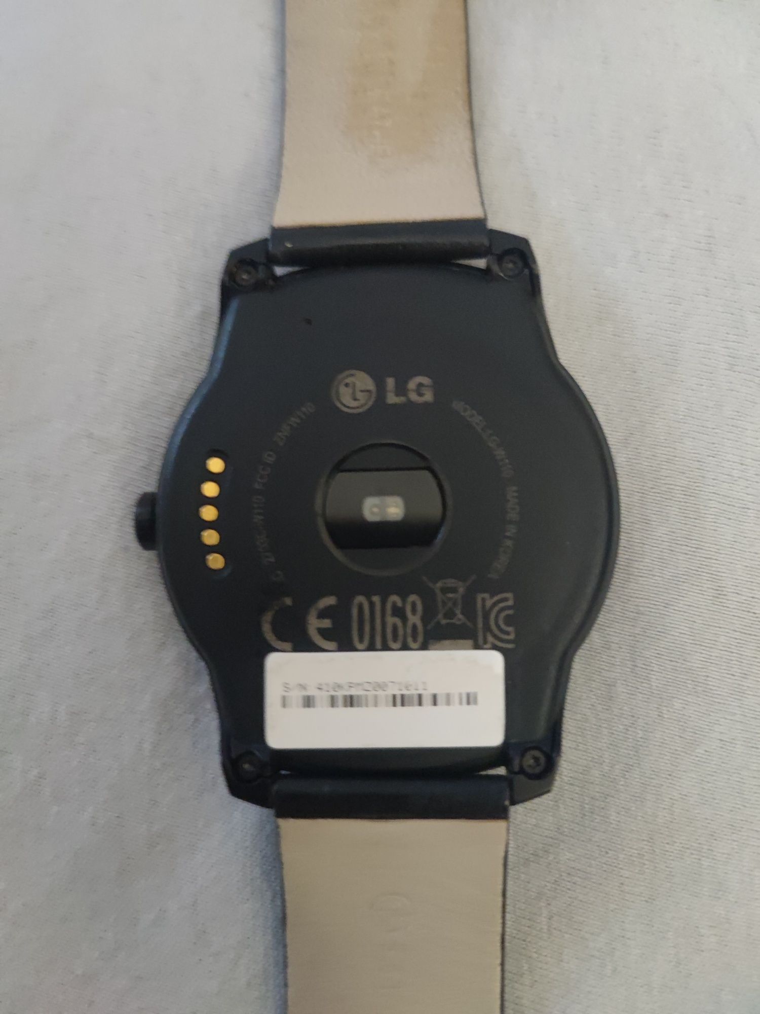Смарт годинник LG G Watch R Black