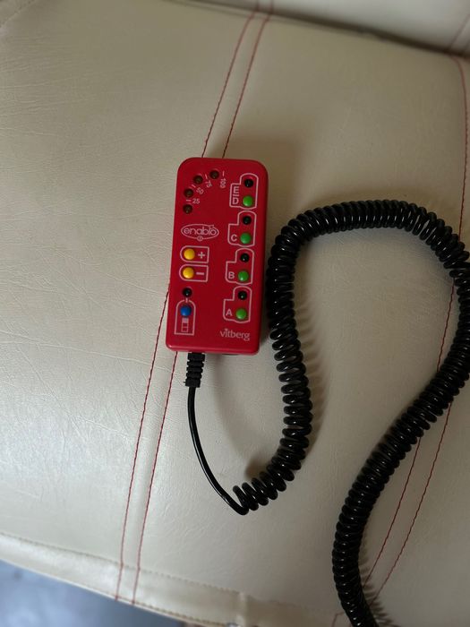 Materac rehabilitacyjny masujący Vitberg Enabio 2