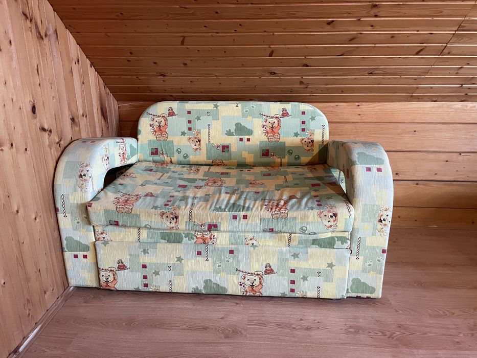 Продам детский диван-кровать