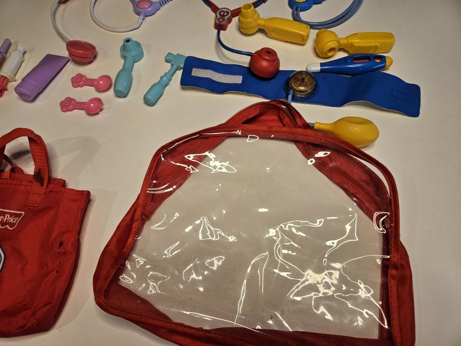 Zestaw lekarza Fisher price