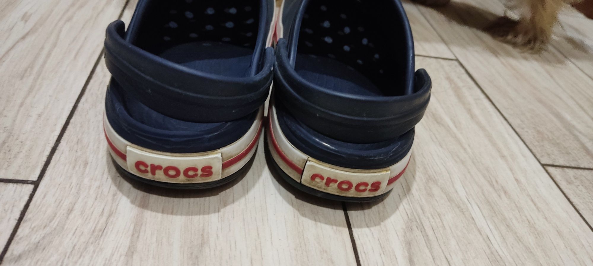 Продам crocs для хлопчика