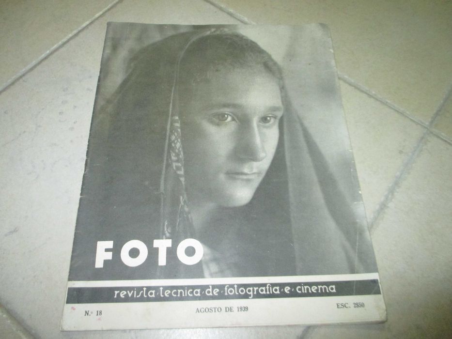 Revista antiga de fotografia  Foto