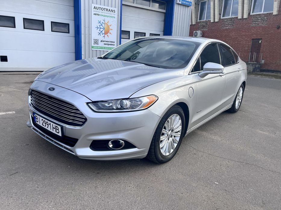 Продам Ford Fusion plug-in hybrid (Подзаряжаемый гибрид)