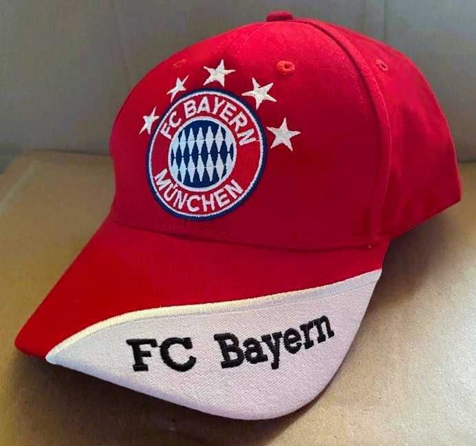 FC Bayern München !! Czapka z daszkiem ( bejsbolówka ) Kolor czerwony