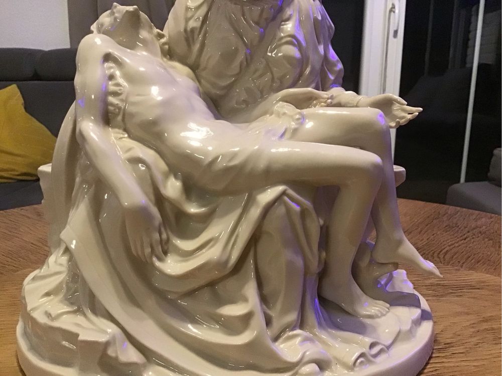 Pieta Michal Anioł Royal Dux