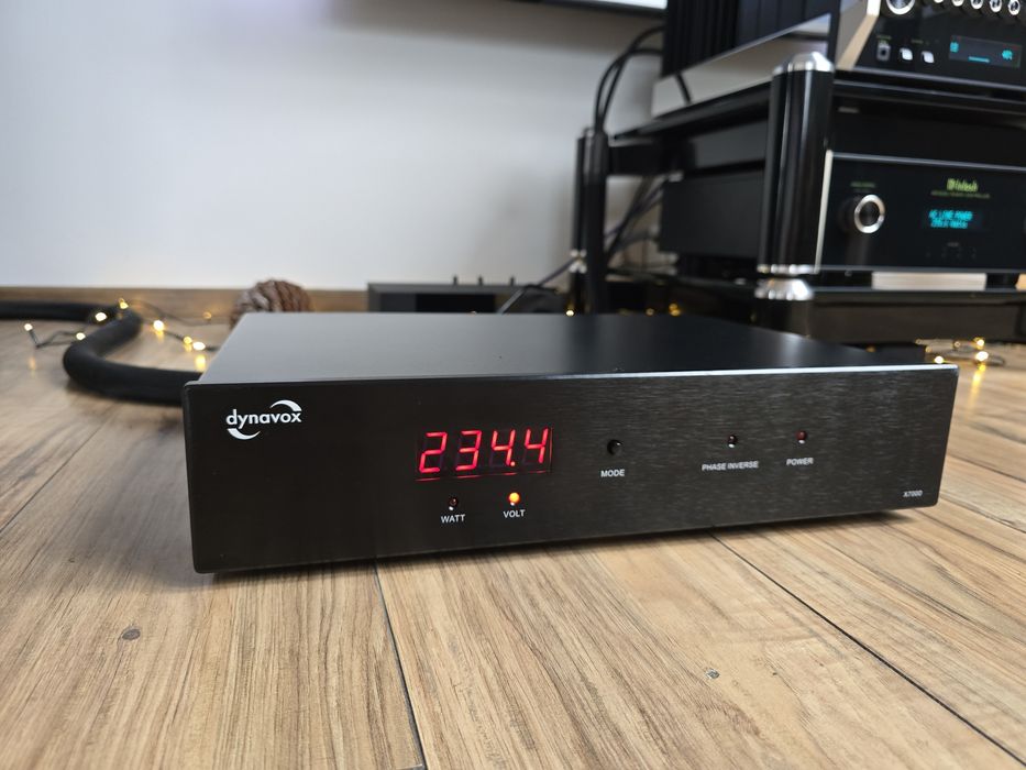 Dynavox X7000 kondycjoner sieciowy