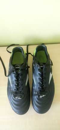 Buty Piłkarskie Turfy Joma AGUW2231TF r. 41/26,5