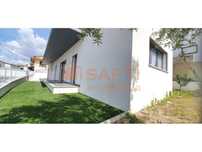 Moradia T4 Terrea moderna com garagem em Leiria