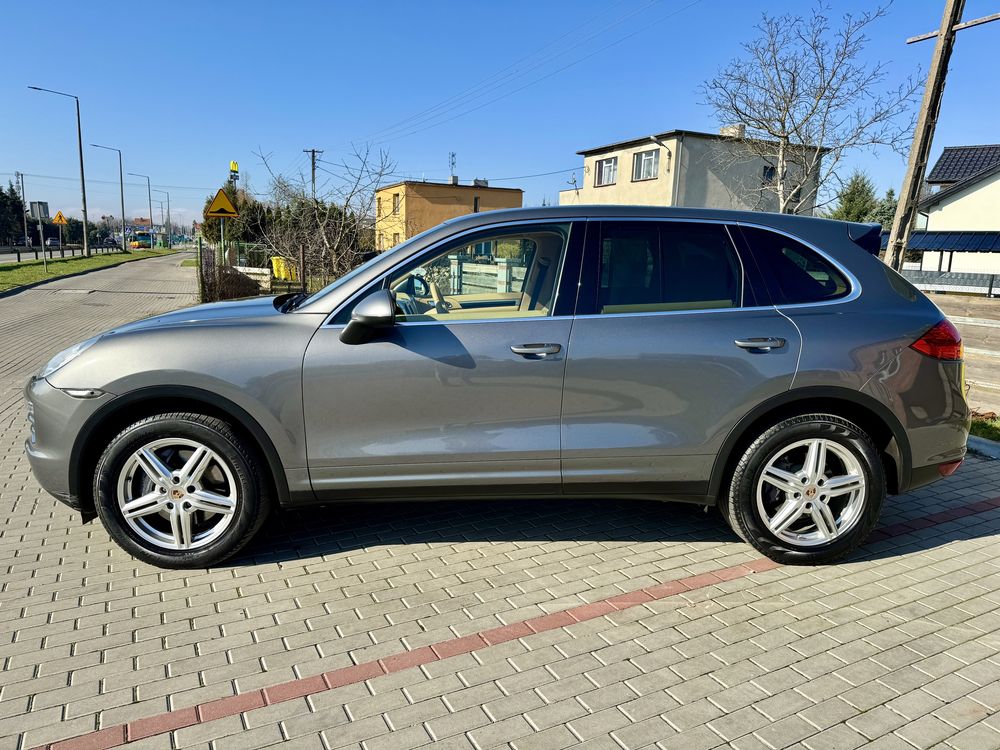 Porsche Cayenne 3.6 benzyna/2014 rok /możliwa zamiana /śliczna