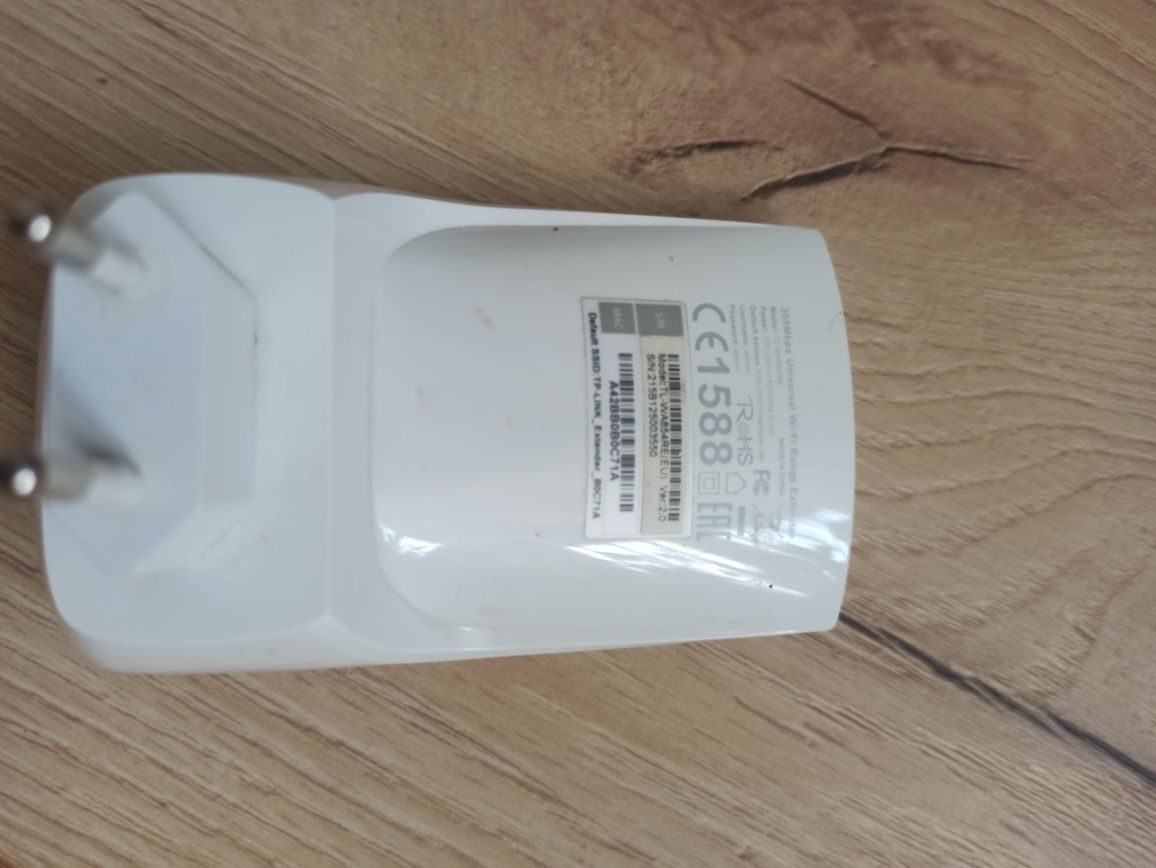 Wzmacniacz zasięgu Wi-Fi TP link