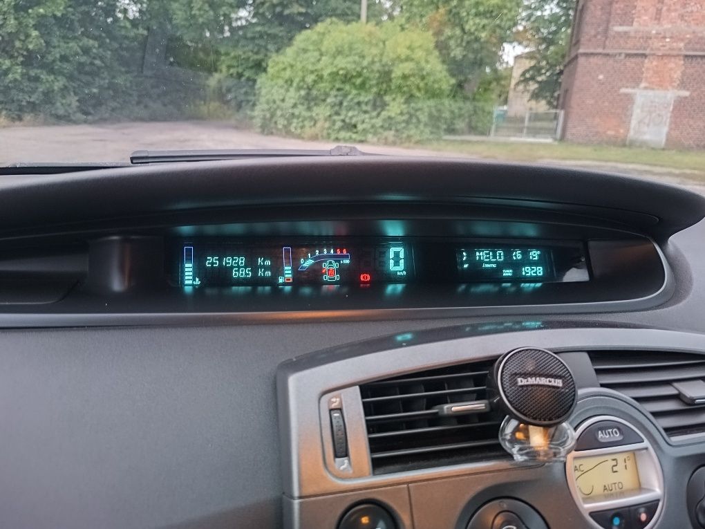 Renault scenic 2 1.9 dCi 120km