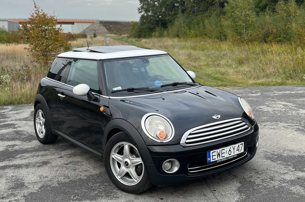 MINI Cooper R56 1.6 120km Panorama