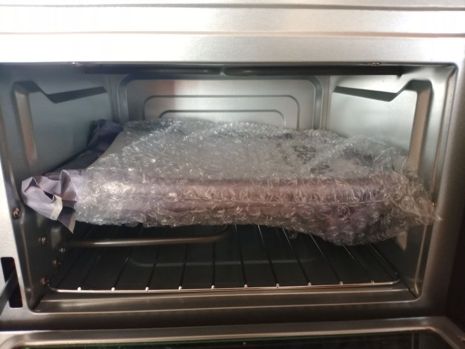 Forno elétrico novo nunca foi usado