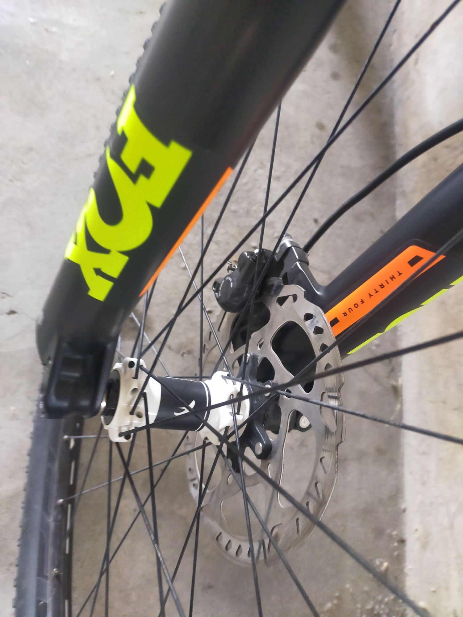 Bicicleta Scott spark