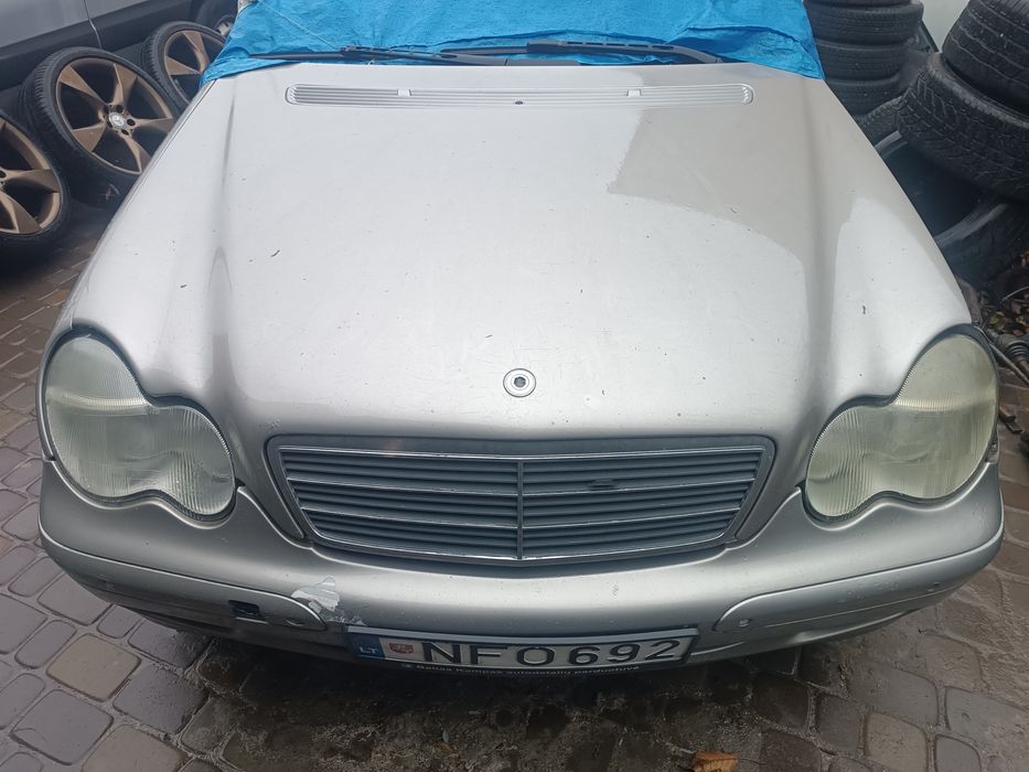 Капот Мерседес w203 Мерседес w203