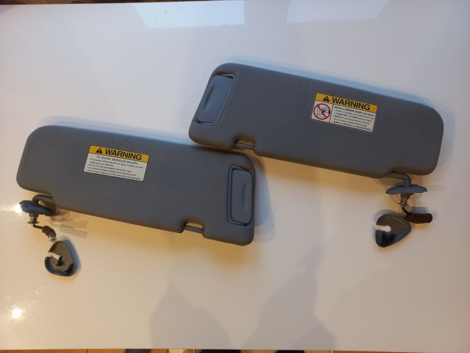 Sprzedam osłonki przeciwsłoneczne kia karniwal