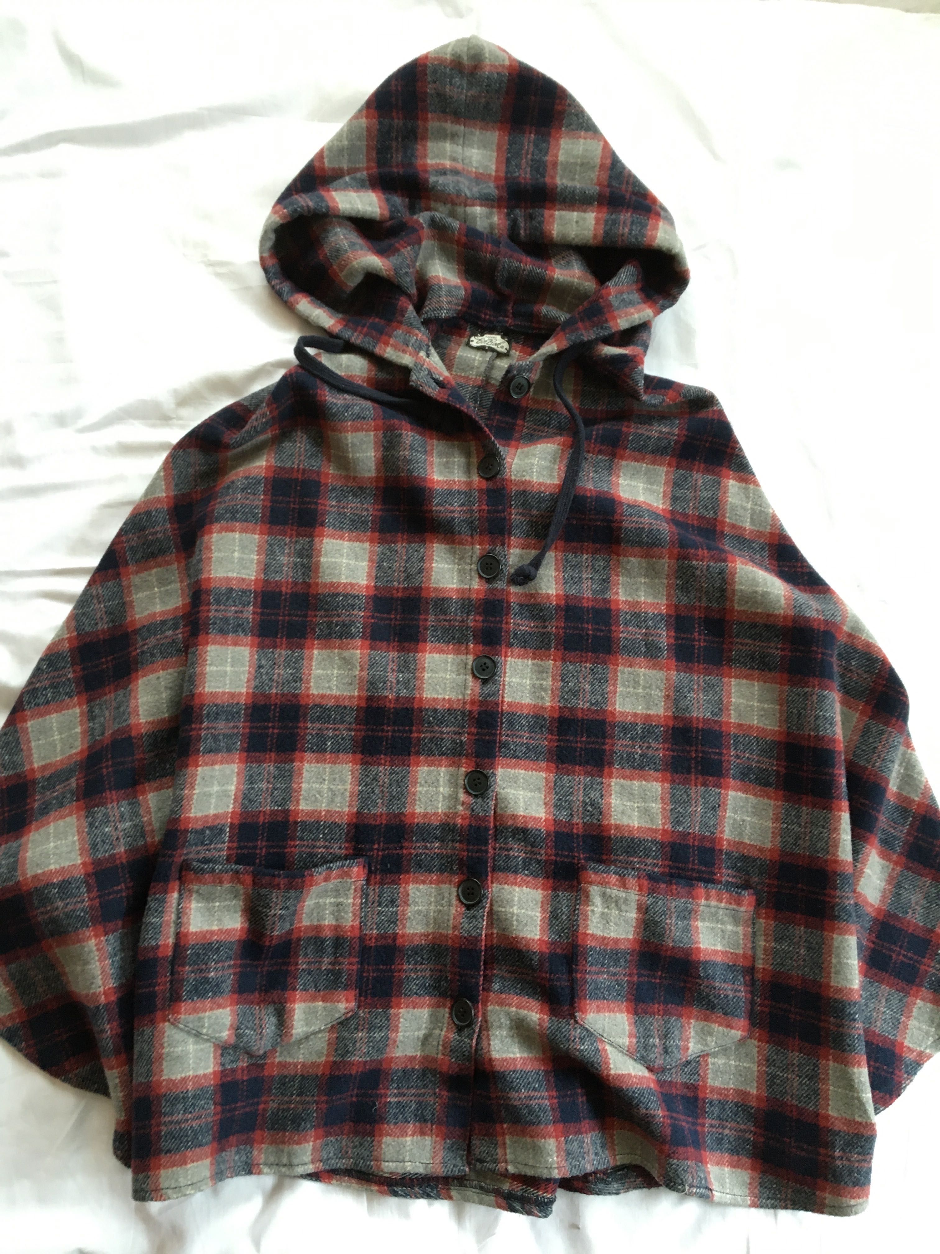 Bikbok s, xs, peleryna z kapturem, poncho, wełna, kratka