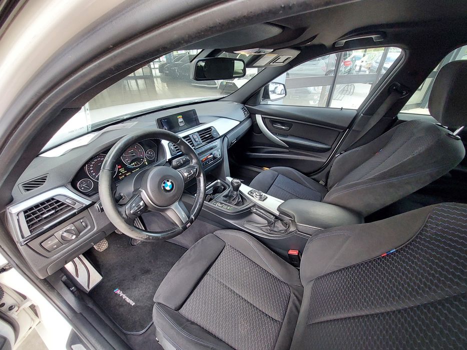 BMW 320 PACK-M Touring "LOOK 335"