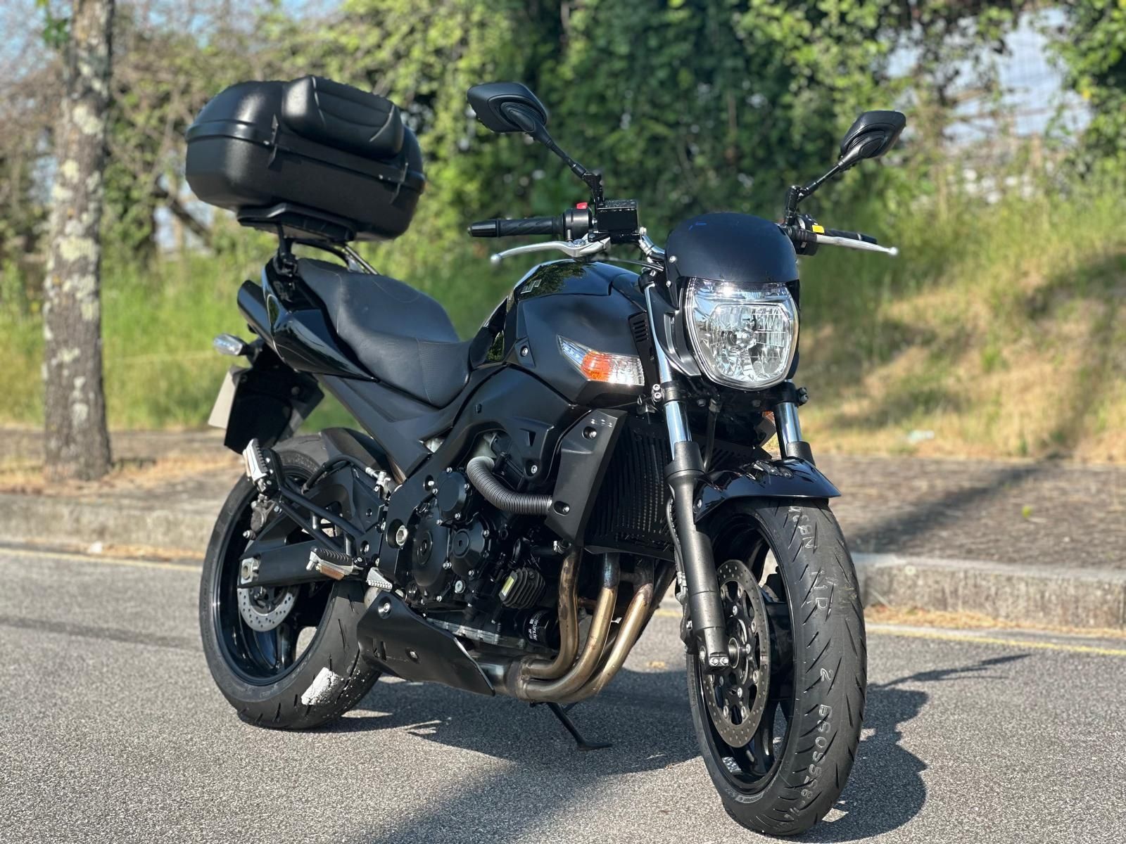 Suzuki GSR 600 Naked