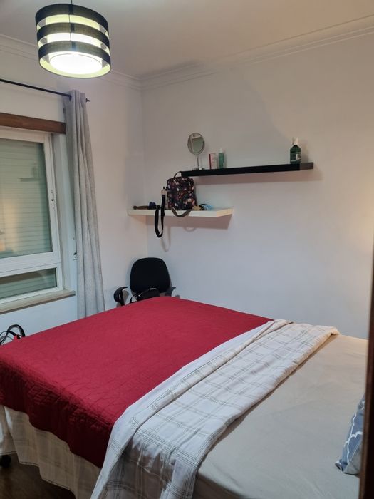 Quarto para alugar em alvide (Alcabideche)