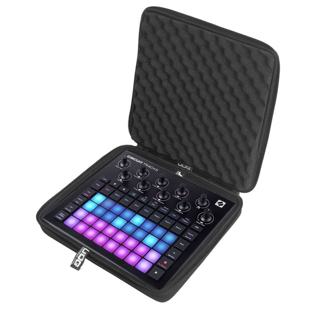 Novation Circuit Tracks Groovebox + Case